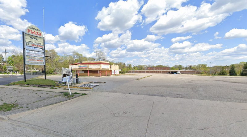 Glenwood Plaza - Street View